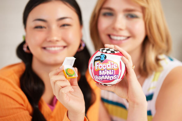 Foodie Mini Brands Series 2 Capsule 2 Pack by ZURU(E-B00KS) DIGITAL BOOK