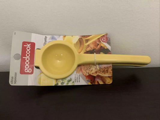 Good Cook Citrus Squeezer
