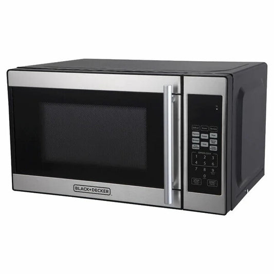 BLACK+DECKER 0.7 Cubic Feet 700 Watt Black Microwave Oven