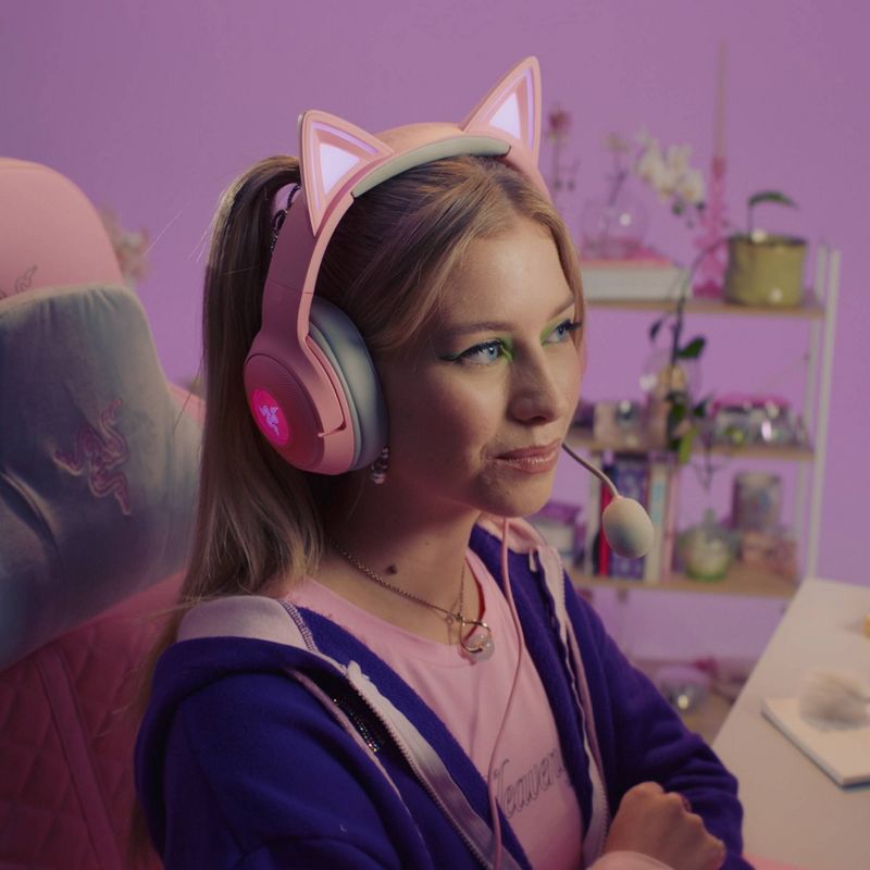Razer Kraken Kitty V2 USB Headset with RGB Kitty Ears - Quartz Edition