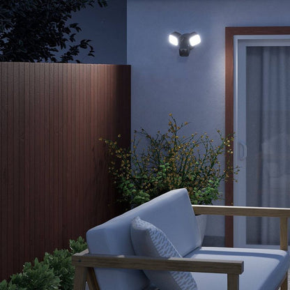 Blink Wired Floodlight Camera - Black