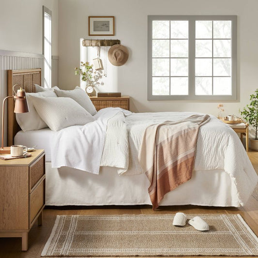 Matelasse Quilt Light Blue - Room Essentials™
